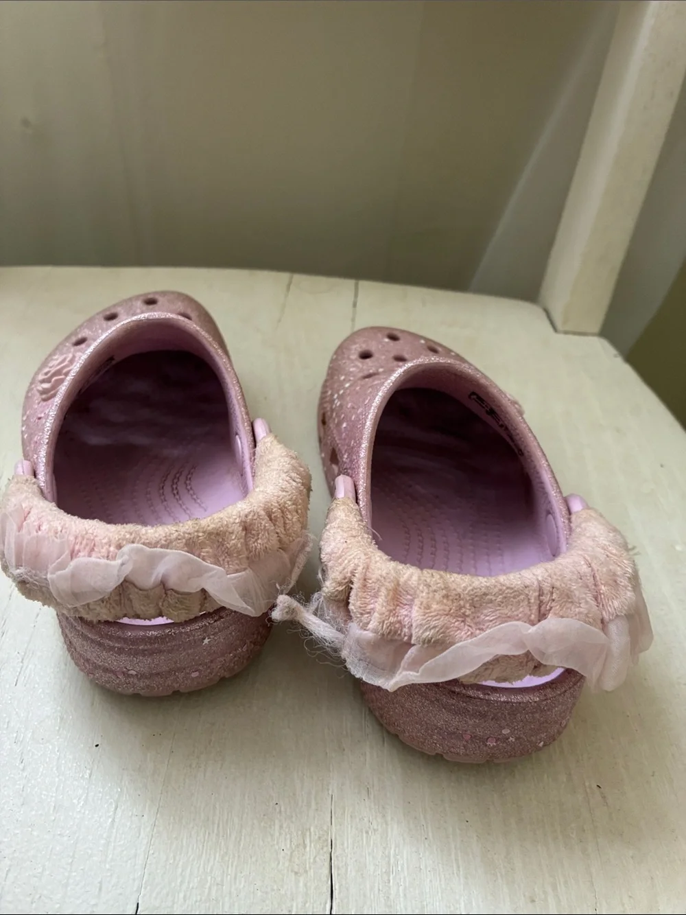 Kids Sparkle Clog San with Flower Charm - Pink